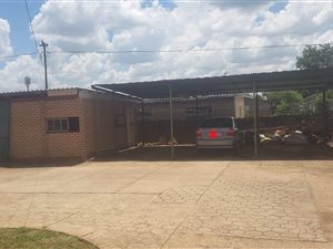 3 Bed House in East Lynne
