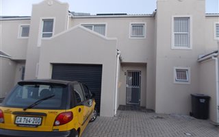 3 Bedroom Townhouse in Ottery