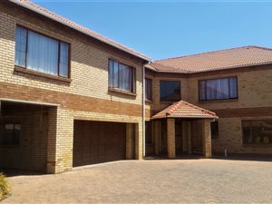 5 Bed House in Vanderbijlpark SE