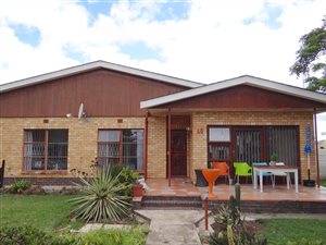 4 Bed House in Rowallan Park and surrounds