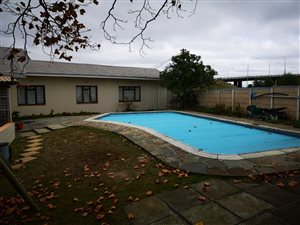 3 Bed House in Blomtuin