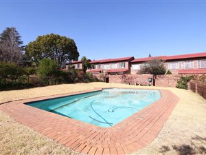 2 Bed Townhouse in River Club
