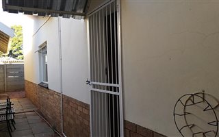 2 Bedroom House in Kimberley