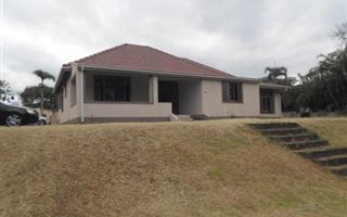2685 m² Land available in Athlone Park