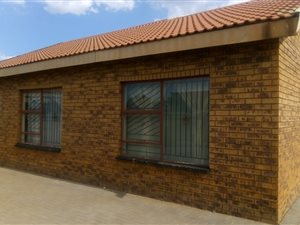 3 Bed House in Evaton West
