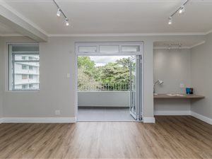 2 Bed Apartment in Newlands