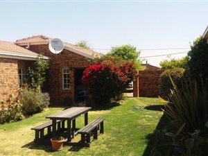 12 Bed House in Geluksdal
