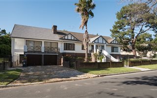 4 Bedroom House in Briza