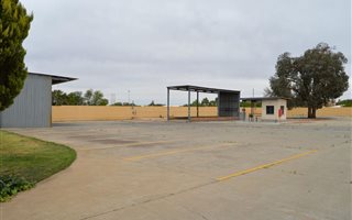 2041 m² Industrial space in Uraniaville