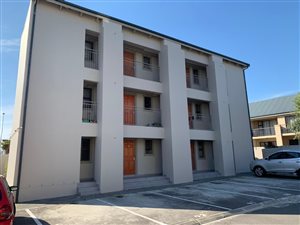 2 Bed Apartment in Burgundy Estate