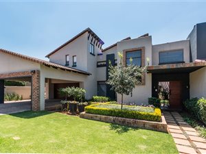 5 Bed House in Mooikloof Gardens
