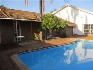 8.5 ha Farm in Mooiplaats AH