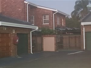 3 Bed Duplex in Florauna