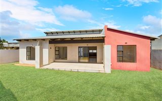 3 Bedroom House in Cedar Creek