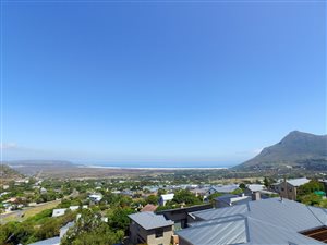 1000 m² Land available in San Michel