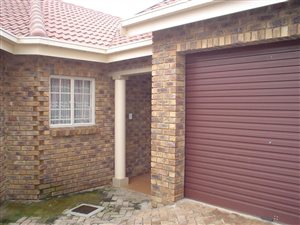 3 Bed Duet in Moreleta Park