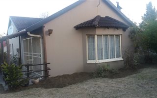 3 Bedroom House in Thistlegrove