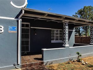 4 Bed House in Beaconsfield