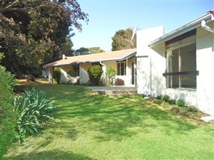 4 Bed House in Sandhurst
