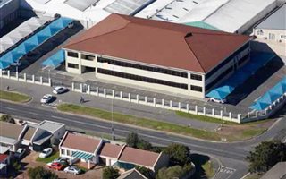 2400 m² Commercial space in Strand Central