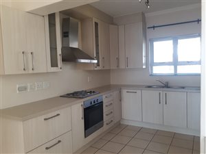 3 Bed Apartment in Lonehill