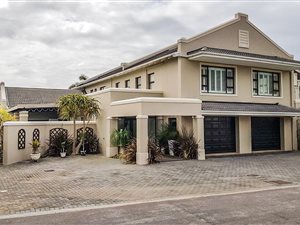 5 Bedroom House in Port Alfred