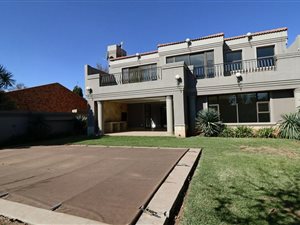 4 Bed Cluster in Oriel