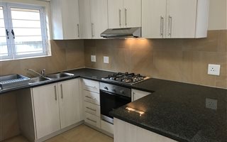 2 Bedroom Townhouse in Strand South
