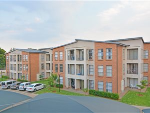 2 Bed Apartment in Jansen Park