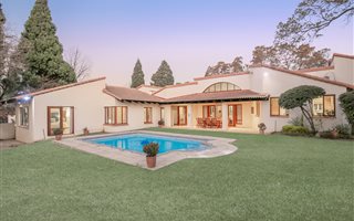4 Bedroom House in Paulshof