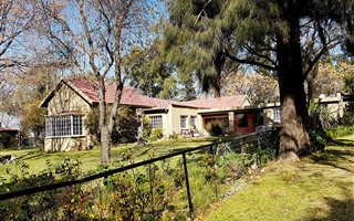 1.9 ha Farm in Lanseria and surrounds