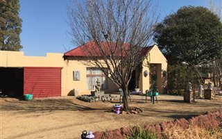 4.2 ha Farm in Bloemspruit