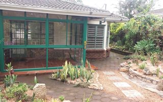 1 Bedroom House in Bothas Hill