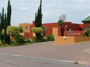 2 Bed Apartment in Marais Steyn Park