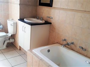 1 Bed Simplex in Hatfield
