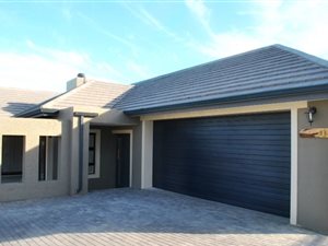 3 Bed House in George Central