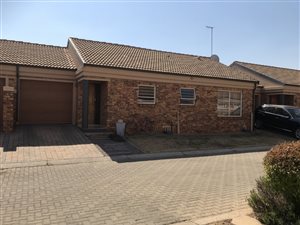 3 Bed Townhouse in Boksburg Central