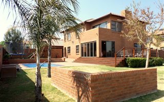 4 Bedroom House in Amberfield