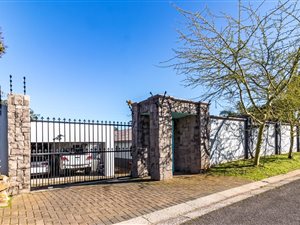 4 Bed House in Kenridge
