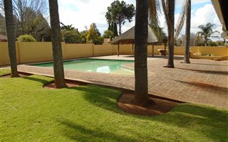 4 Bedroom House in Lynnwood Ridge