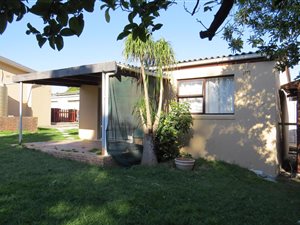 1 Bed House in Protea Heights