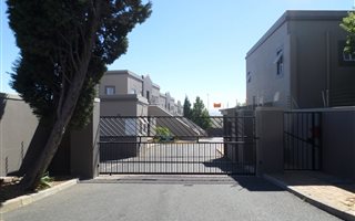 1 Bedroom Apartment in Uitzicht