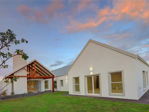 4 Bed House in Kingswood Golf Estate