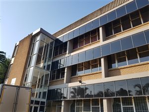 370 m² Office Space in Westmead