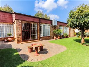 3 Bed Apartment in Three Rivers