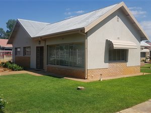 3 Bed House in Verwoerdpark