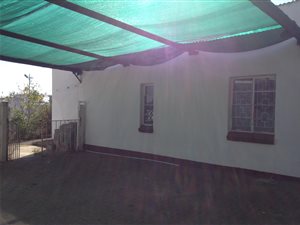 2 Bed House in Acaciaville