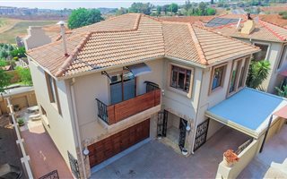 4 Bedroom House in Chancliff Ridge