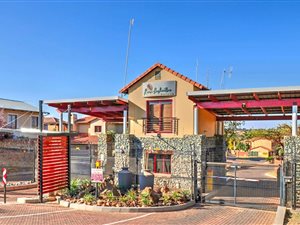 3 Bed Townhouse in Willowbrook