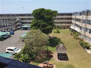 1 Bed Apartment in Amanzimtoti